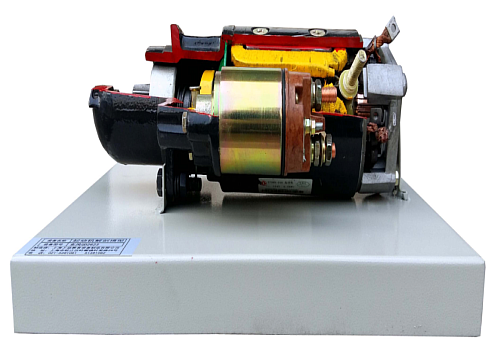 拖拉機(jī)起動(dòng)機(jī)解剖